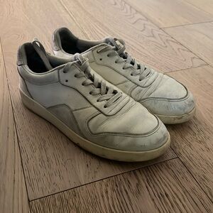 Everlane Court Sneaker